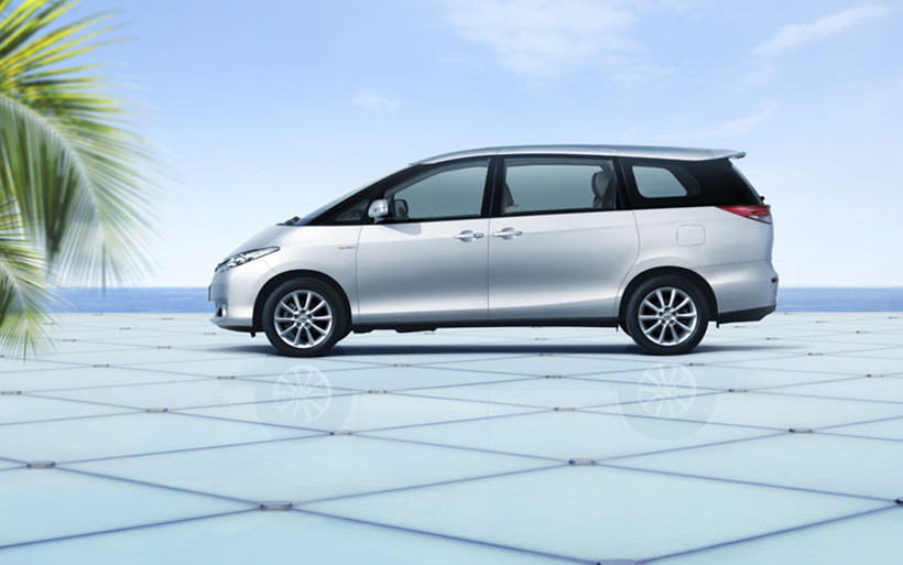 Private Airport Transfers (up to 5 of your guests)