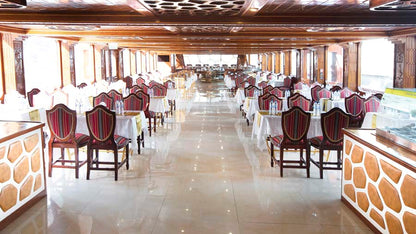 Ocean Empress VIP Dinner Cruise – Upper Deck