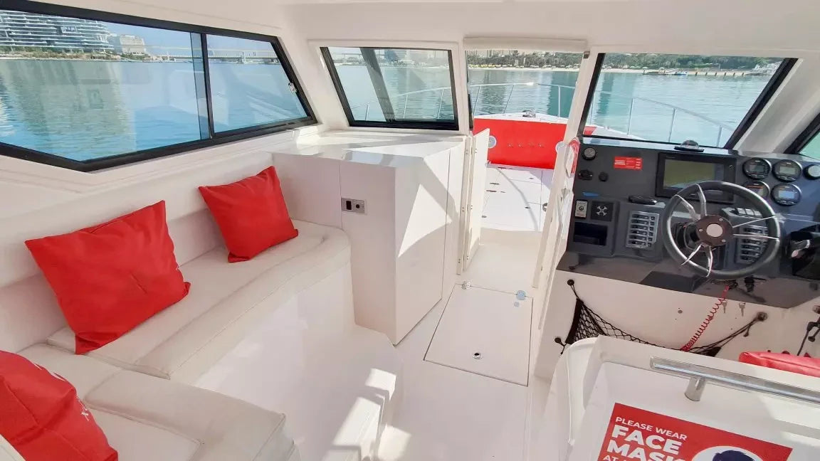 DOS 40ft Private Boat Rental Dubai – Up to 9 People
