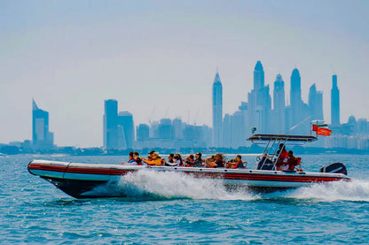 Dubai Speed Boat Sightseeing Tour – 90 Minutes of Thrills